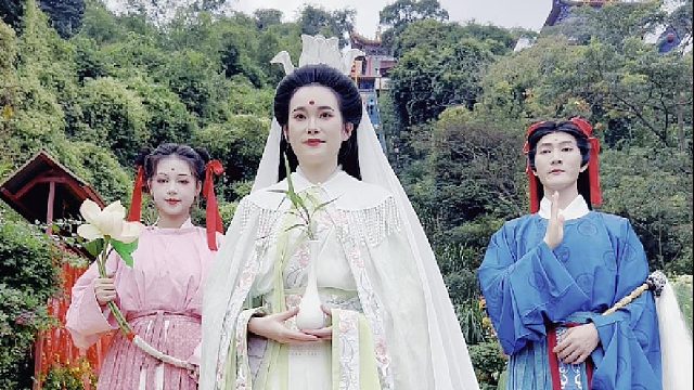 答应我，这一次，端午佳节陪着家人来东莞观音山游园赏景，接福许愿，阖家幸福安康，事业有成！