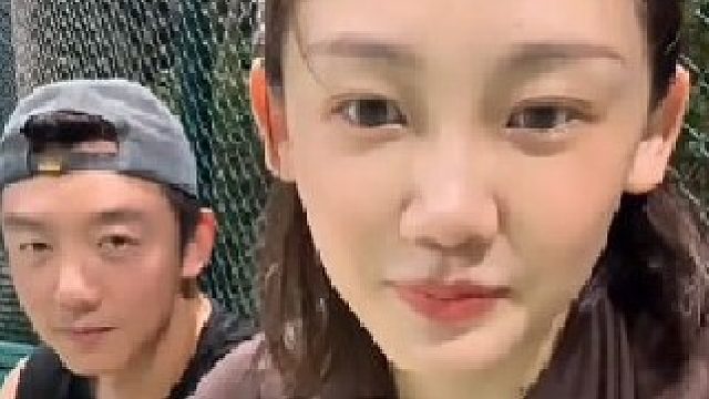 两个人要一直幸福呀~