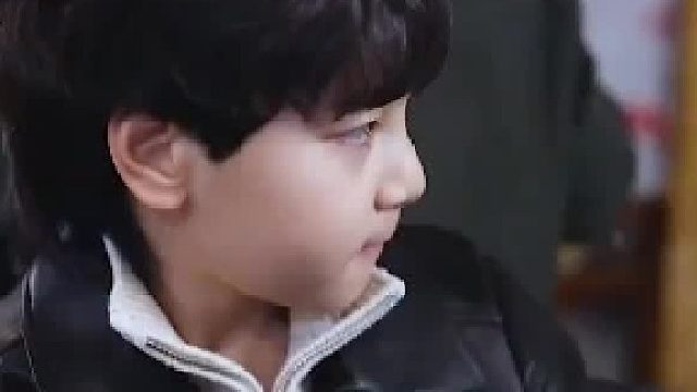 被溺爱的孙子太能作，这回有人教他做人了