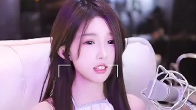 小小奶瓶上演餐纸艺术！剧情一出超管不淡定了