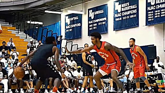 欧文校园行突袭新泽西大学，不料反被校队双子星联手反打差点翻车!