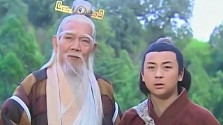 張三豐神功大成，不料卻被少林高僧偷襲，武當(dāng)百年浩劫將至