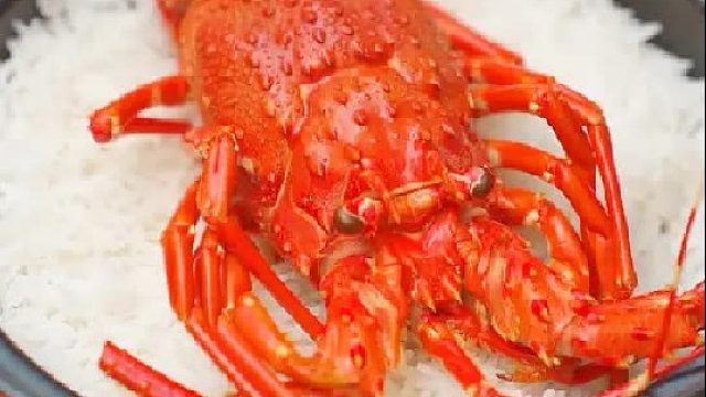 杨杨选的这个眼珠子，你小时候吃过吗？