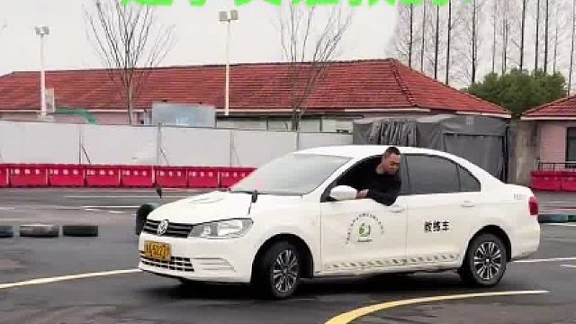 这学员谁教的？