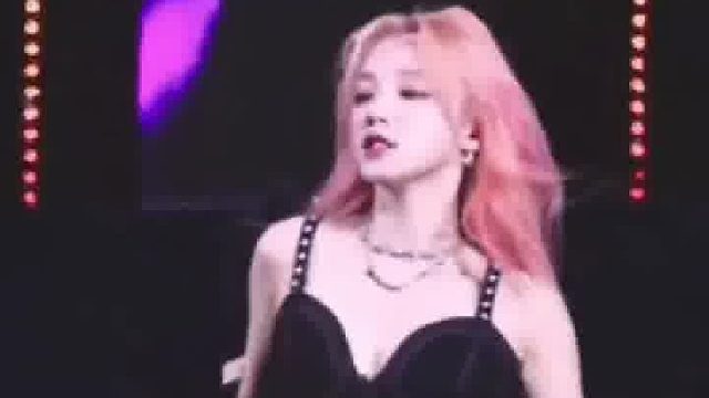 韩国女团中国成员：宋雨琦好看吗？