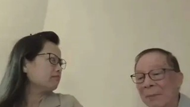 何伯，我来帮你出口气！