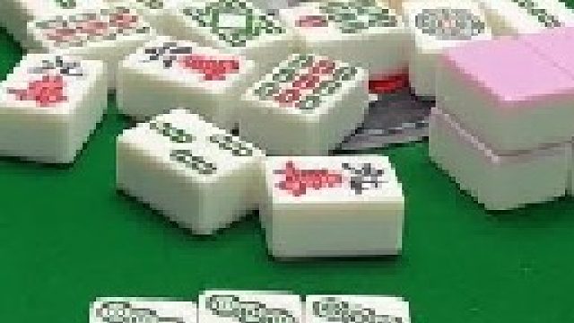 成麻换三张 四川麻将：我没碰错吧。合川有不有一起玩的小伙伴