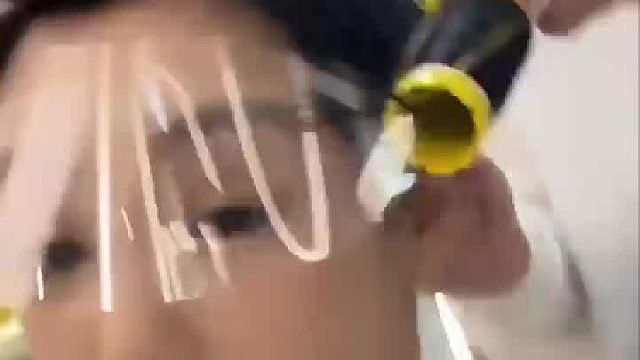 女生第一次去大城市的理发店