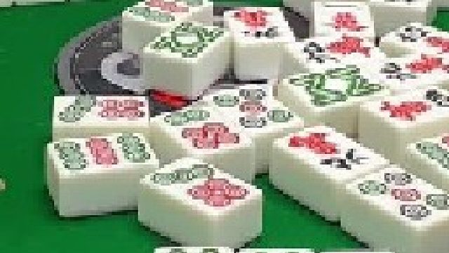 成麻换三张 四川麻将：别人的单行道，我感觉还是可以了。合川有不有一起玩的小伙伴