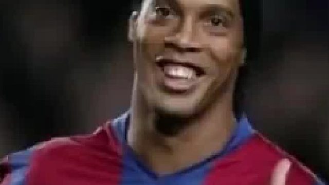 小罗停球绝技，堪称足球艺术！