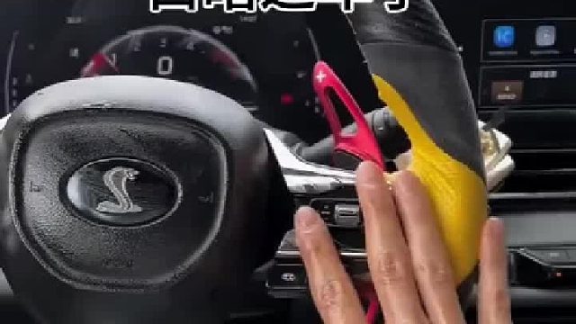 这是最新款的内饰上油吗 