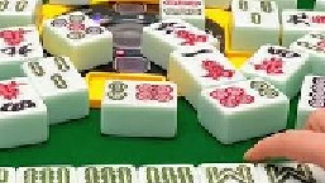 成麻换三张 四川麻将：单行道要寻找一些机会。合川有不有一起玩的小伙伴