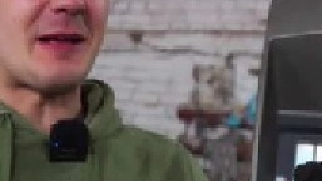 小伙花1万美金购买的废弃ATM，里面还能有多少钱