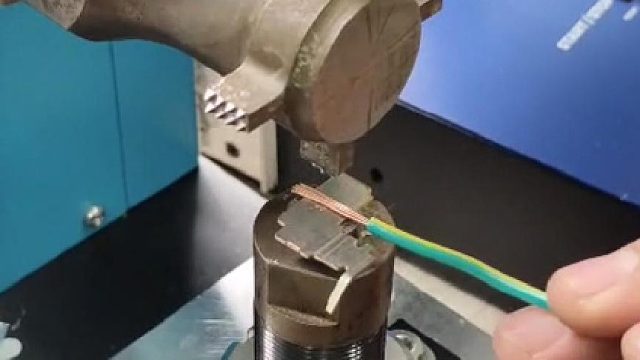 超声波金属焊接机