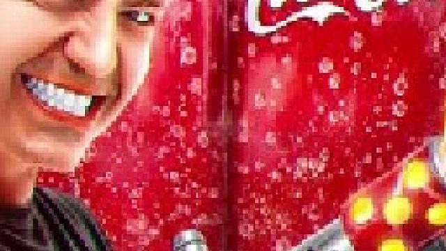 100层可口可乐和100层百事可乐，究竟哪个更结实