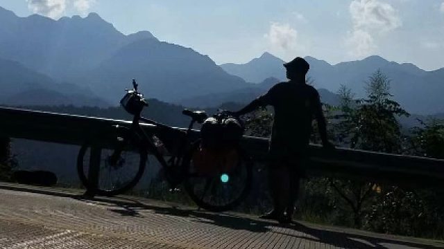 4人海盗青红，手卡拳师T1