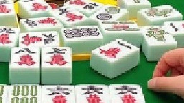 成麻换三张 四川麻将：该贪的时候就得贪。合川有不有一起玩的小伙伴