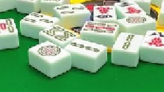 成麻换三张 四川麻将：这都可以，我反正没想过。合川有不有一起玩的小伙伴