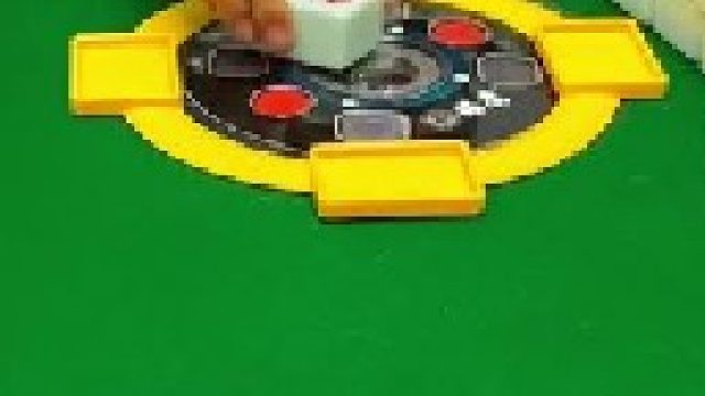 成麻换三张 四川麻将：忍住不然怎么办。合川有不有一起玩的小伙伴