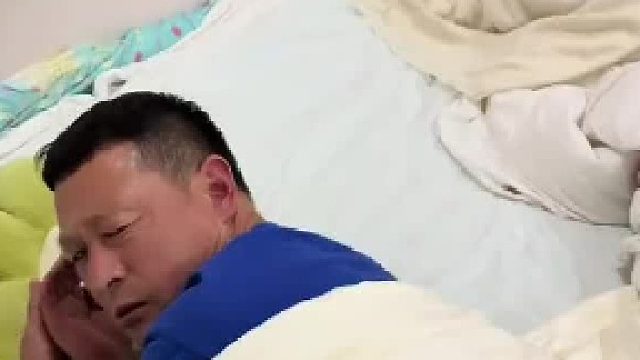 儿子给爸爸准备了父亲节礼物，结局意想不到…