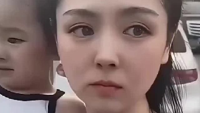 清澈的大瞳孔，出卖了你的灵魂