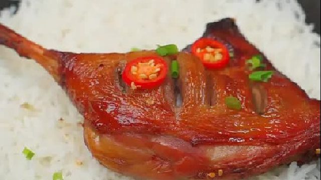 你们认为谁的颜值高？