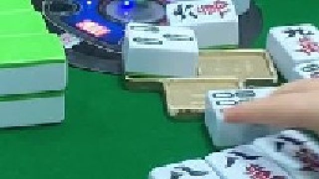 成麻换三张 四川麻将：该不该胡了。。合川有不有一起玩的小伙伴