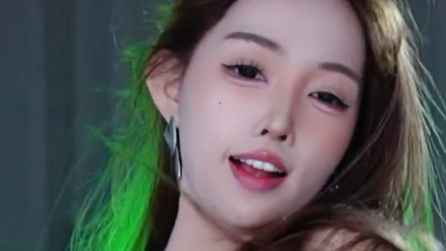 【瑶一瑶【钱女友】愿意住在姐姐的鱼塘里吗