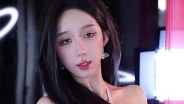 【正恒YJ-VIKI【浈】我想我们应该坐在一起发呆