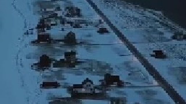 来自世界尽头的孤寂与凛冽。