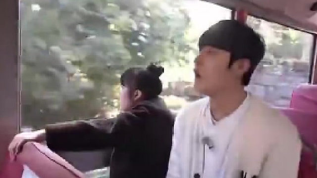 大象大象你的鼻子为什么那么长，妈妈说鼻子长才够漂亮～～～