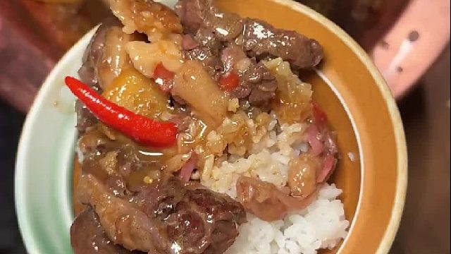 点餐盲盒 上一个人吃啥我吃啥！跟着陌生人吃到了人生湘西菜 ！看看我都吃到了些什么吧