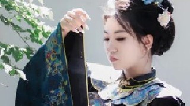 她说，是意境，是氛围