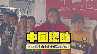 原來飛機扔下來的可以不是炸彈