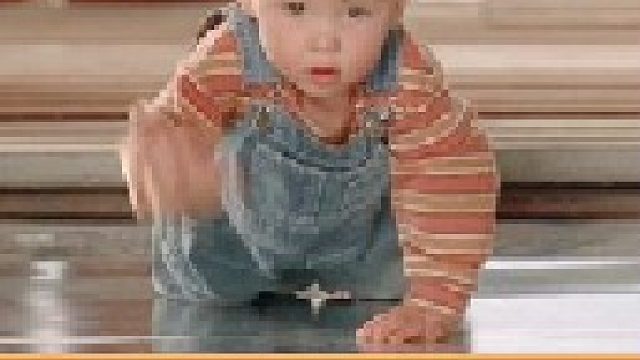 小婴儿大战三个人贩子