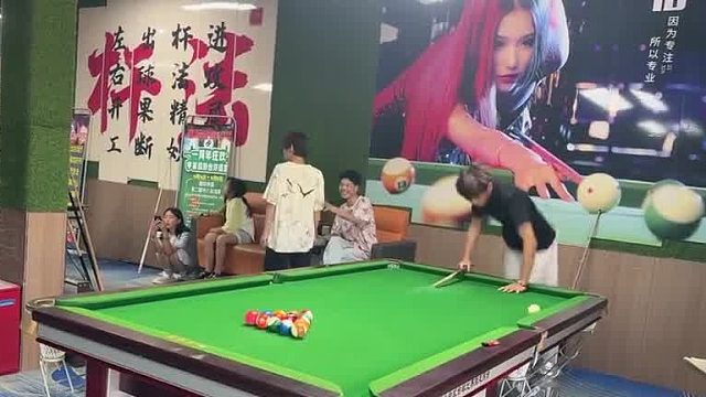 现在的精神小伙太无法无天了