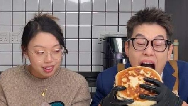 挑战在家自制超大肉夹馍，满满的肉，都无从下口！