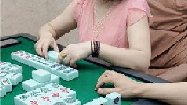 哦吼！孝感卡五星高手。列牌二筒你舍得杠吗？