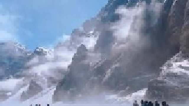 这里是吉尔吉斯斯坦-凯尔苏湖！仿佛来到了世界的尽头，太美了！