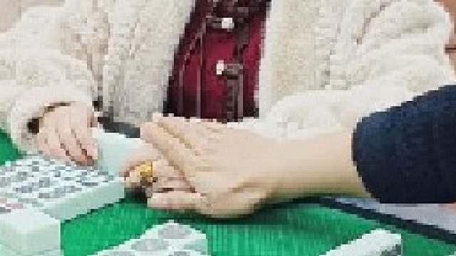 哦吼小姐姐列牌不可能是诈胡社？