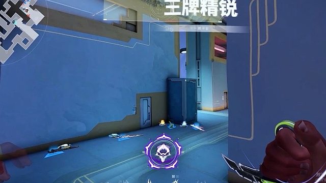 最亮的不是闪光弹 而是你的眼睛