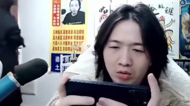 你别说，你还真别说[流鼻血][流鼻血]，春虫虫还是有点风韵犹存