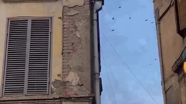 重要的是活得充实，充实的人生才是幸福的生活。