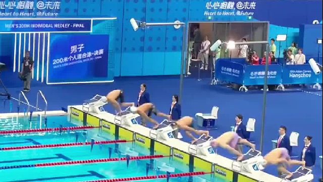 “从世锦赛遭遇质疑到亚运夺冠，汪顺到底经历了什么？”