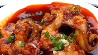 沒(méi)想到表哥不在都難逃洗碗的厄運(yùn)啊