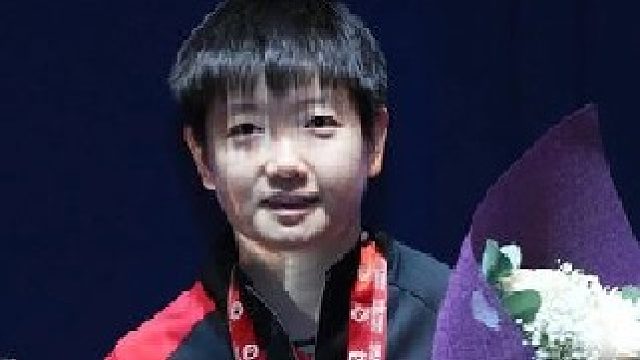蝉联世乒赛女单冠军后，孙颖莎这样说