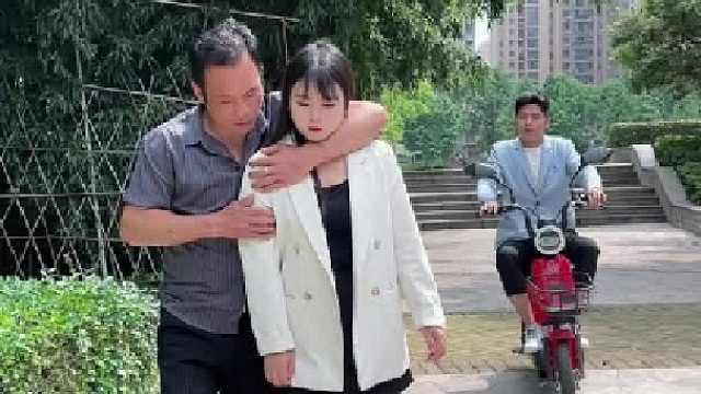 路上遇到这种情况，当时情况紧急，我只能这么做了，不知道对不对