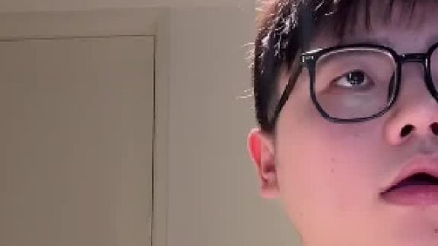 说好的晚点回来呢…？