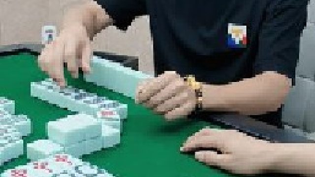 哦吼！列黄皮小伙暗杠不能抢！还让赔诈胡呢？