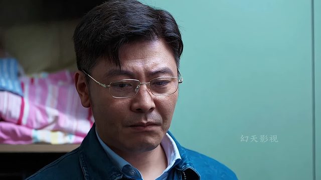 女人不信邪将房子交给邻居装修，结果没想到邻居竟是个伪君子